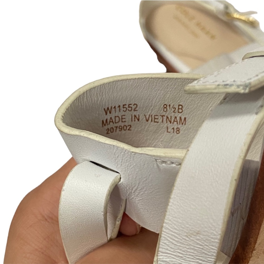 Cole Haan Grand 360 White Leather Sandal shoe flat sole 8.5 B - Picture 6 of 6
